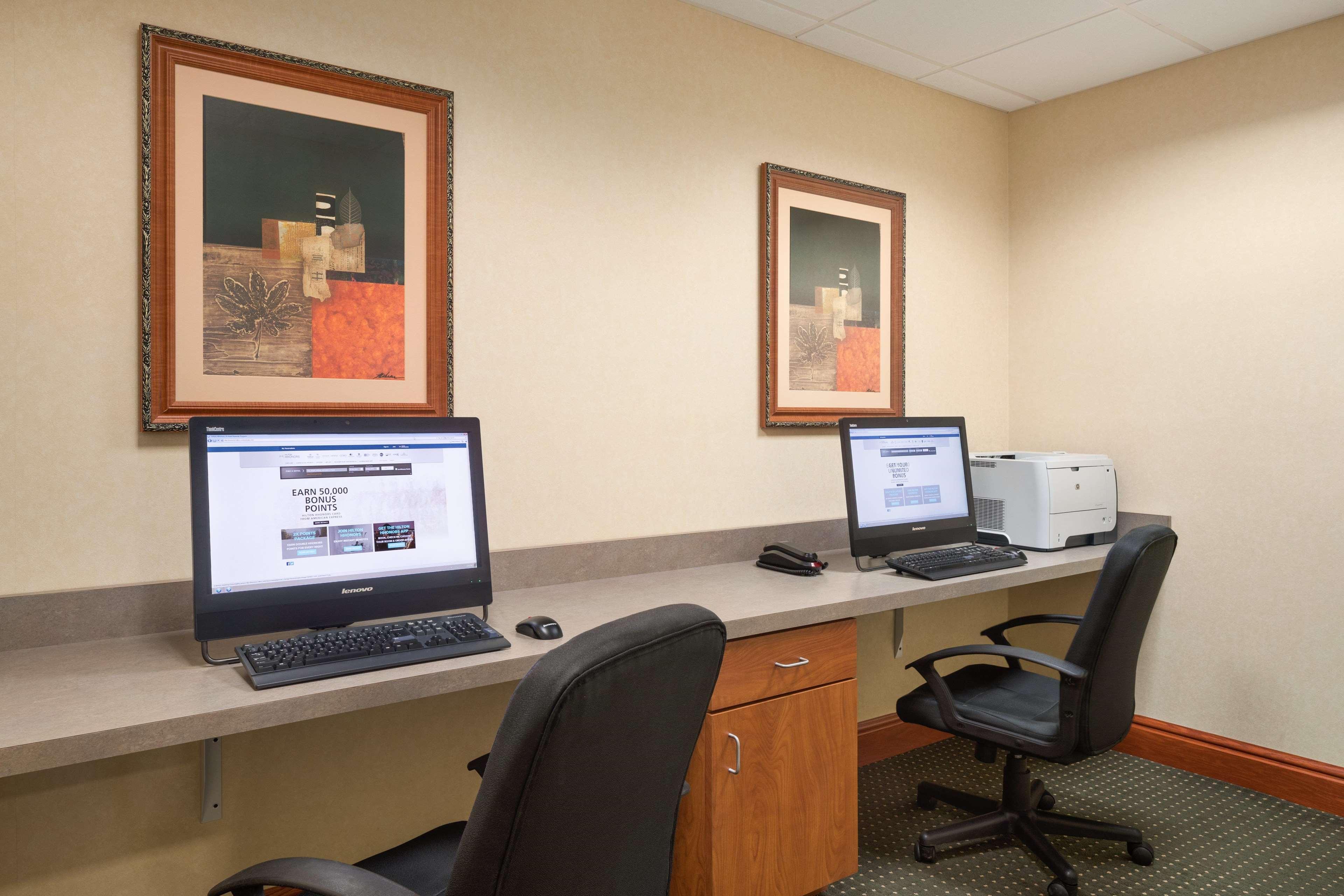Hampton Inn Belle Vernon Zewnętrze zdjęcie