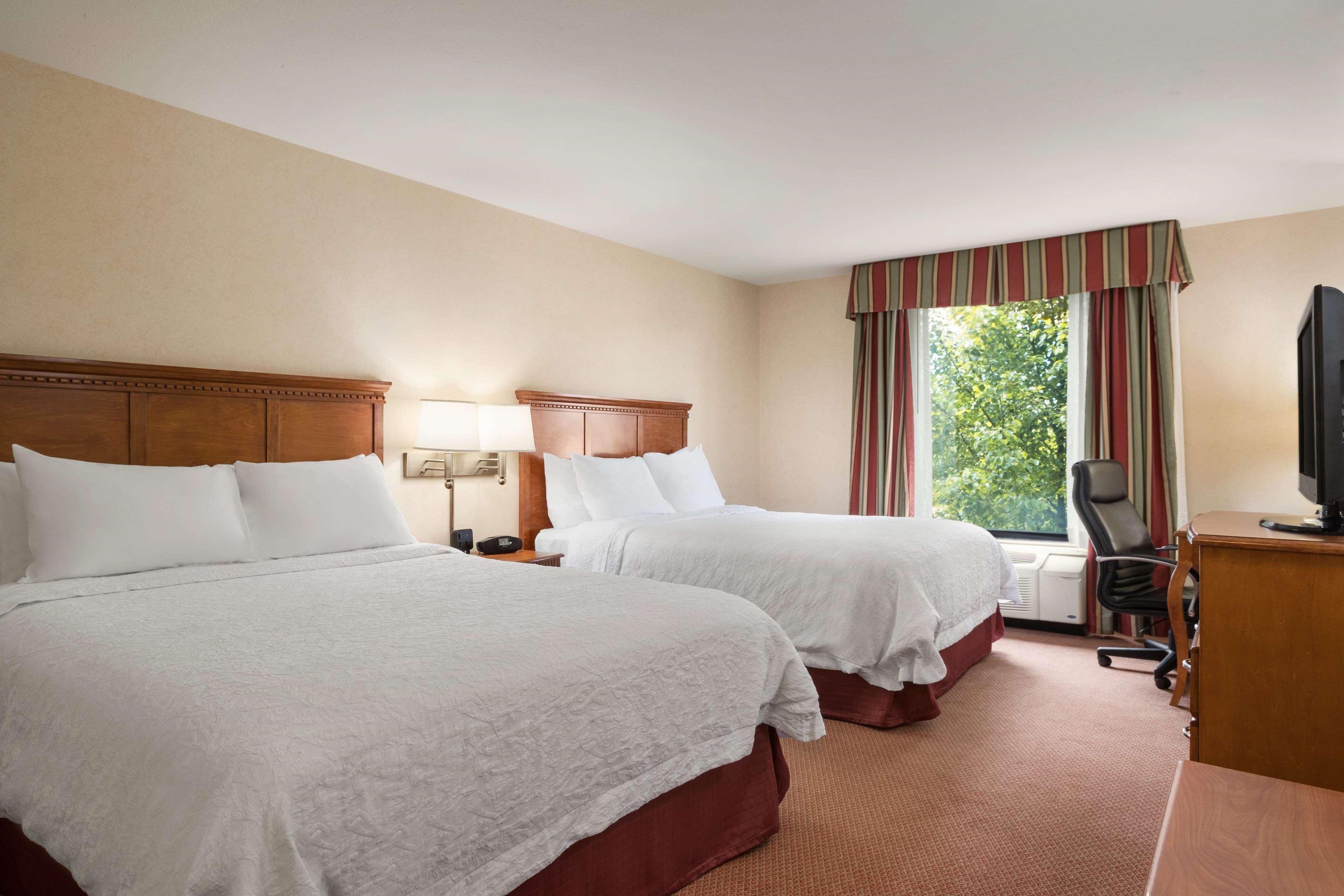 Hampton Inn Belle Vernon Zewnętrze zdjęcie
