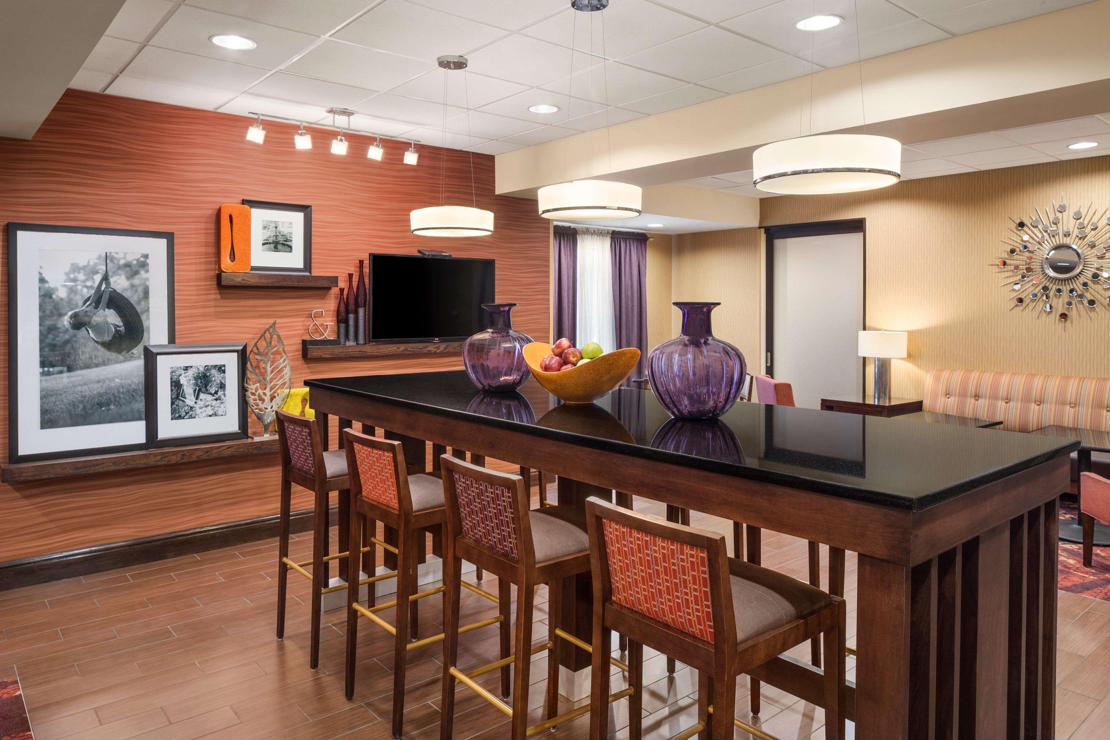 Hampton Inn Belle Vernon Zewnętrze zdjęcie