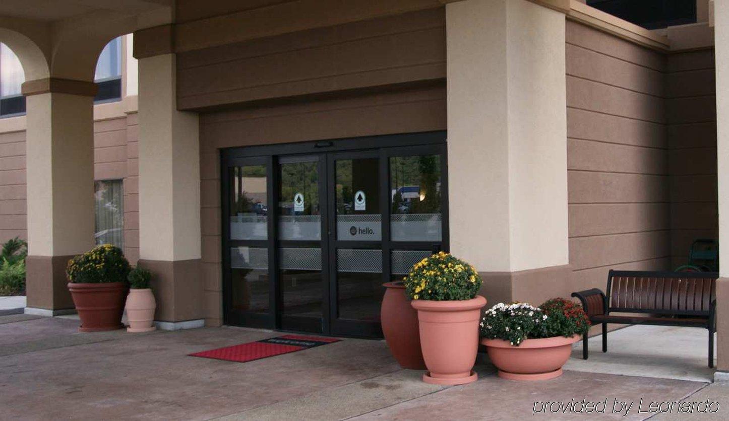 Hampton Inn Belle Vernon Zewnętrze zdjęcie