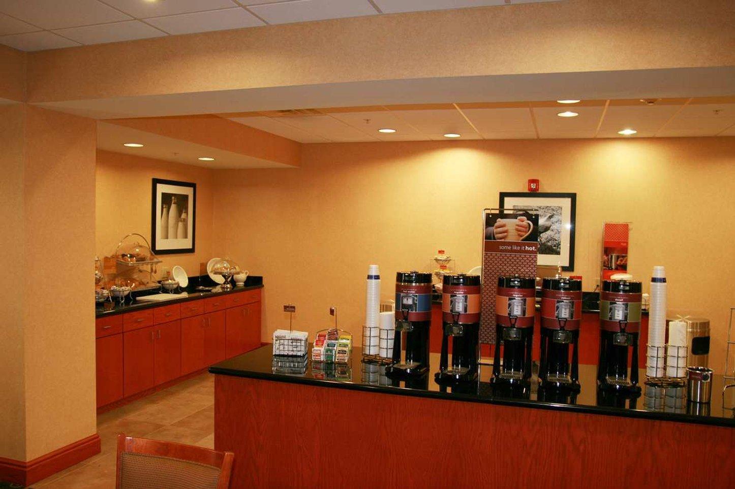 Hampton Inn Belle Vernon Zewnętrze zdjęcie